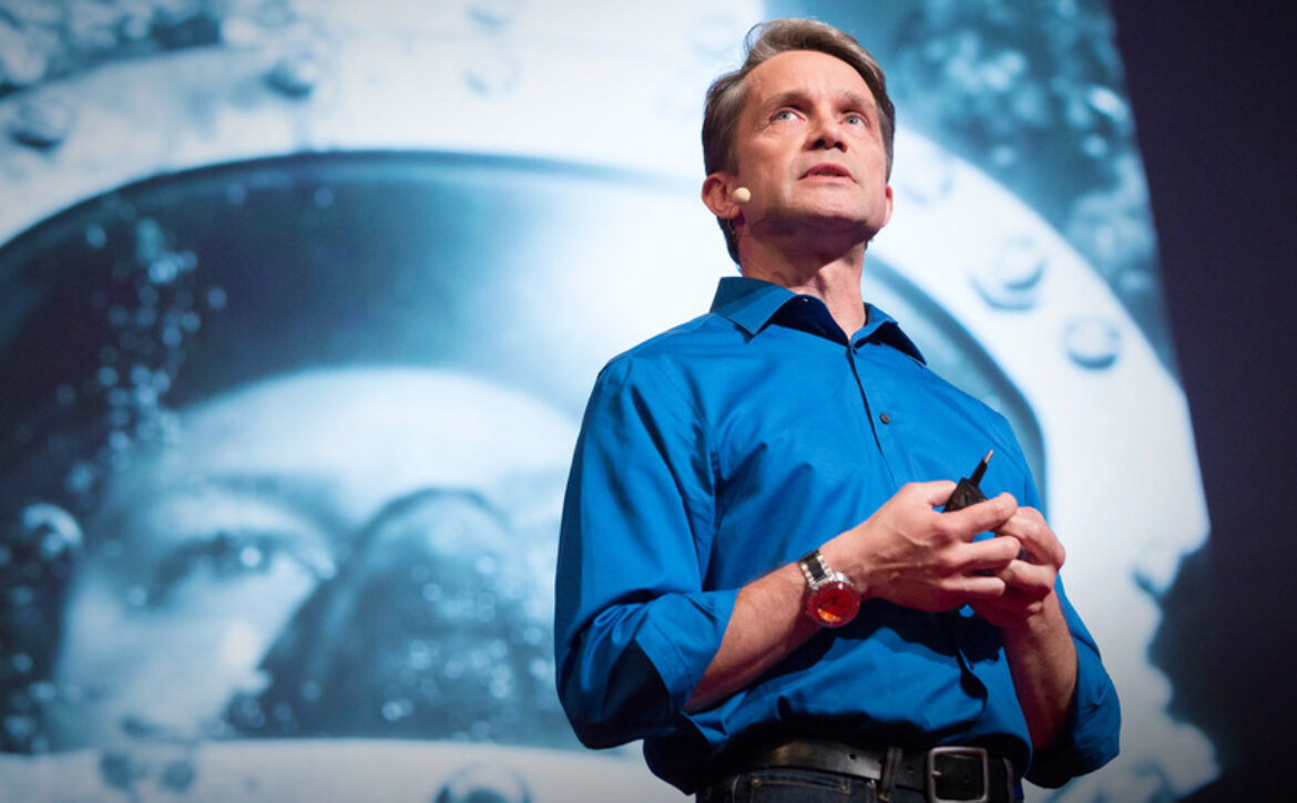 cousteau-f-photo-high-res-speaking-2014